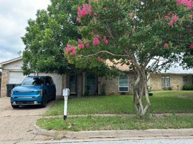 House for sale in Arlington