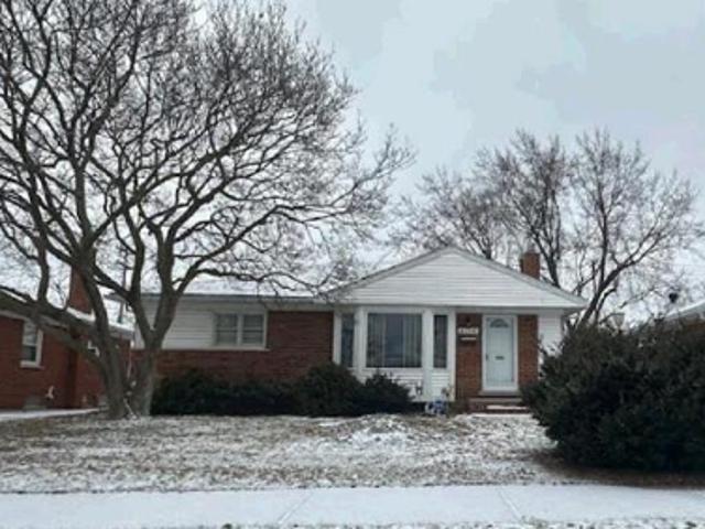 House for sale in Saint Clair Shores, Michigan