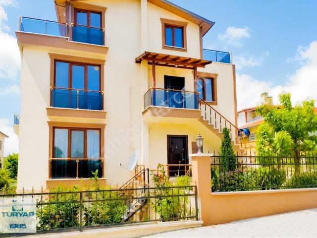 Akköy, Termal içerisinde satılık Villa