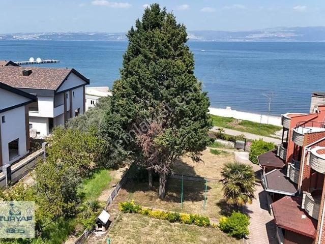 Altinova içerisinde kiralık Villa