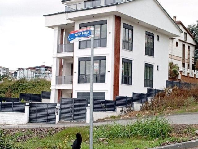 Yalova Belediye sınırı, Yalova Merkez içerisinde satılık Villa