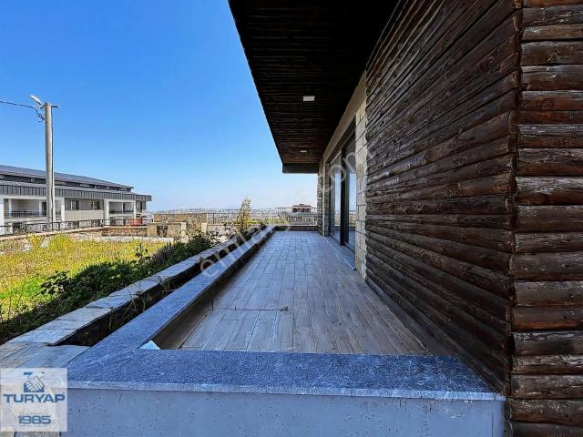 Yalova Merkez içerisinde satılık Villa