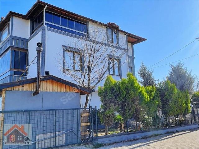 Havuzdere, Altınova içerisinde satılık Villa