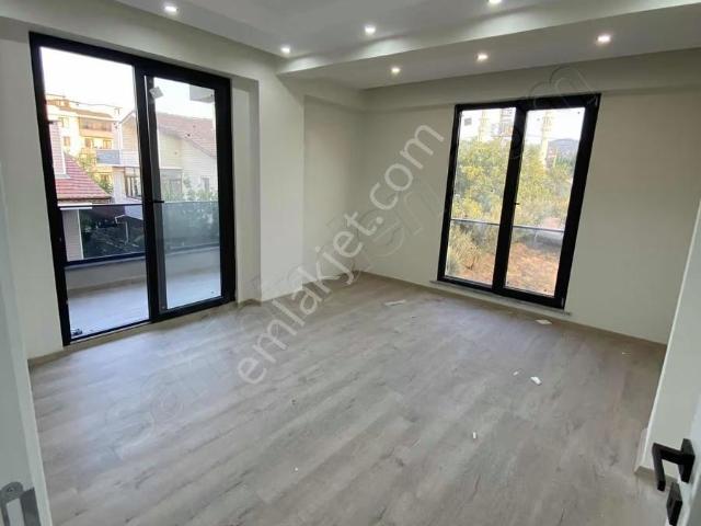 Yalova içerisinde satılık mülk