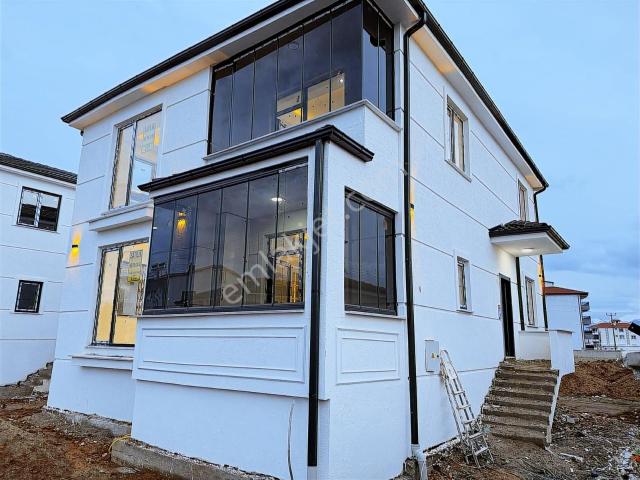 Bolvadin, Afyonkarahisar içerisinde satılık Villa