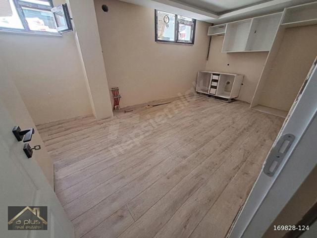 Ümraniye, İstanbul içerisinde satılık mülk