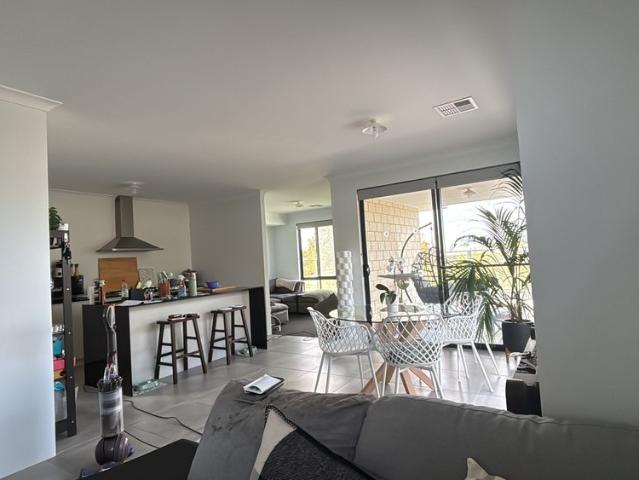 Room for rent in Yanchep, Western Australia