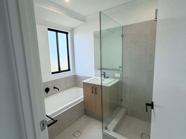 Room for rent in Yanchep, Western Australia