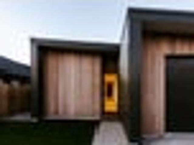 House for sale in Otakou