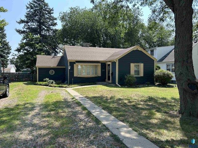 House for sale in Yankton, South Dakota