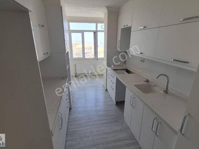 Etimesgut, Ankara içerisinde kiralık mülk