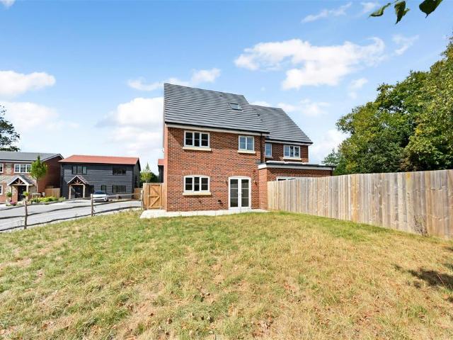 House for rent in Clapham, West Sussex