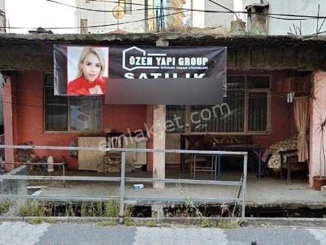 Esenkent Mahallesi, Maltepe içerisinde satılık Villa