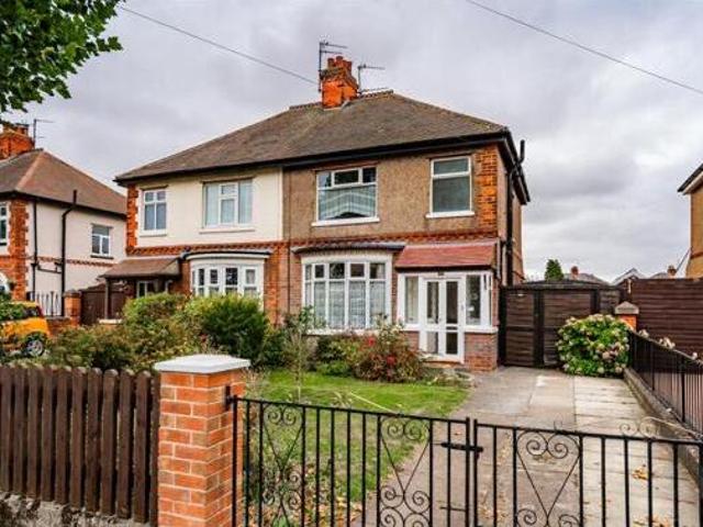 House for sale in Grimsby, North East Lincolnshire