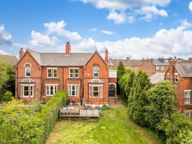 House for sale in New Boultham, Brayford