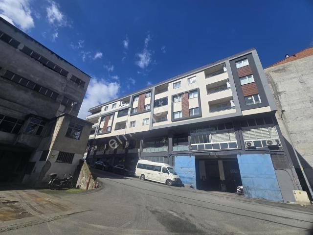 Akçaabat, Trabzon içerisinde satılık mülk
