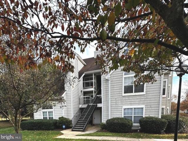 Condo for sale in Laurel Condo for sale in Laurel
