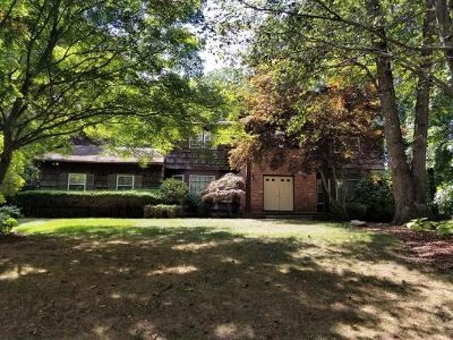 House for sale in Huntington, New York