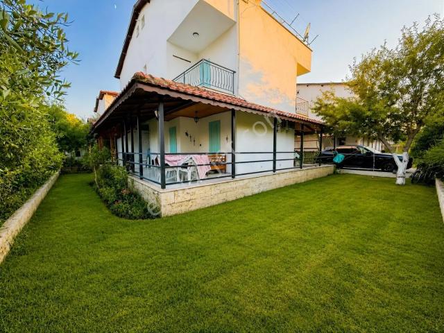 Kuşadasi, Aydin içerisinde kiralık Villa