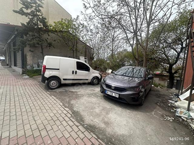 Küçükçekmece, İstanbul içerisinde satılık Depo