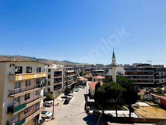 Menemen, İzmir içerisinde satılık mülk
