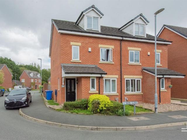 House for rent in Linnyshaw, Salford
