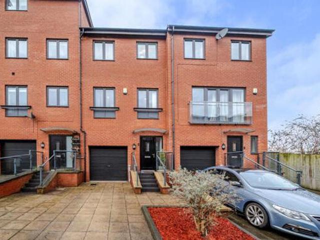 House for sale in Hunslet, West Yorkshire