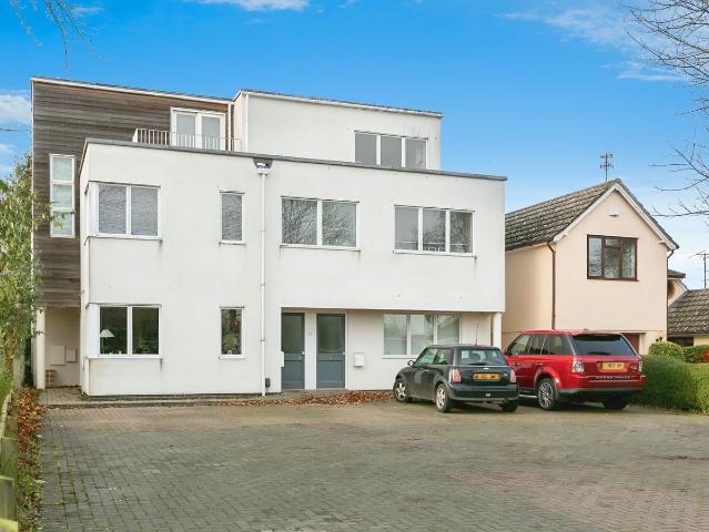 Apartment for rent in Harcourt Hill, Dromore