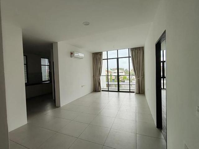 Apartment for sale in Kuching, Bahagian Kuching