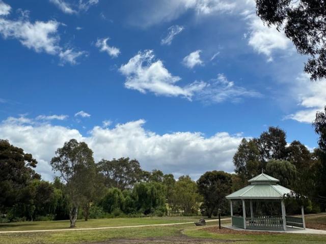 Room for rent in Camerons Creek, Victoria