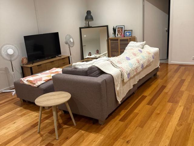 Room for rent in Camerons Creek, Victoria