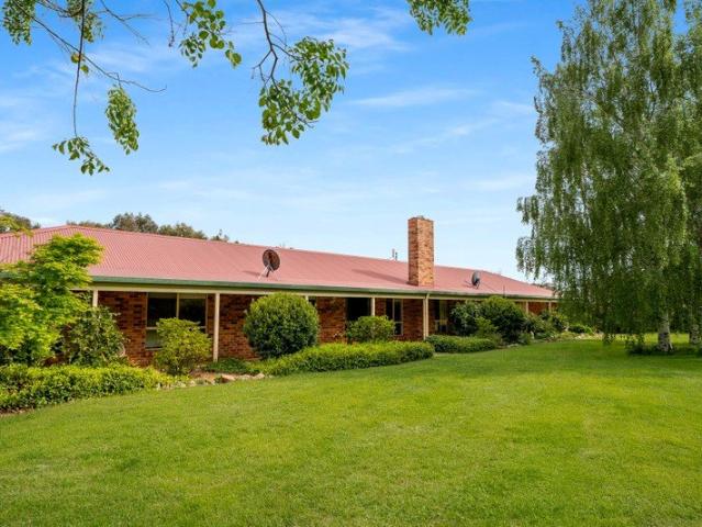 Cottage for sale in Orange, New South Wales