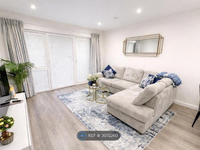 Apartment for rent in London Borough of Barnet, Greater London