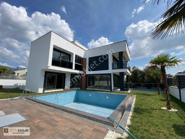 Edremit, Balikesir içerisinde satılık Villa