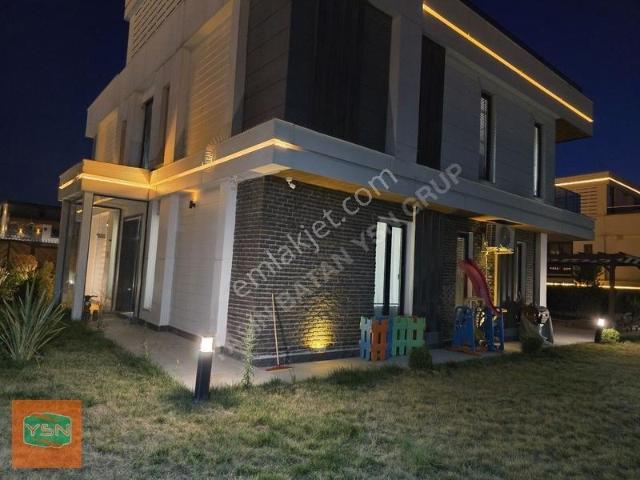 Şanliurfa içerisinde kiralık Villa