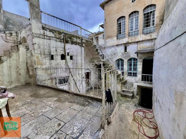 Şanliurfa içerisinde satılık Villa