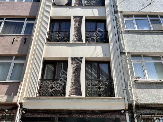 İstanbul Merkez, İstanbul içerisinde satılık Bina