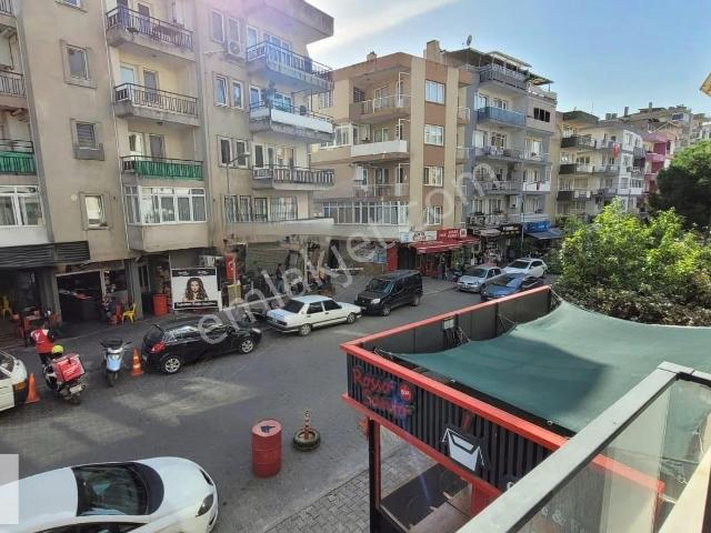 Bornova, İzmir içerisinde satılık mülk