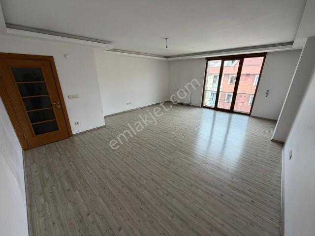 Maltepe, İstanbul içerisinde kiralık mülk