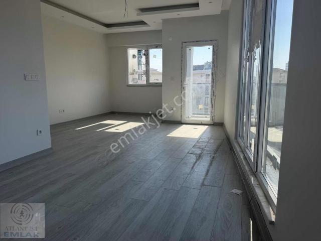 Ataşehir, İstanbul içerisinde satılık mülk