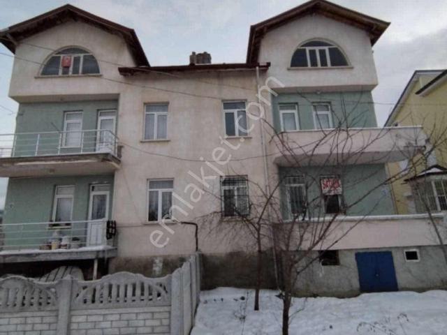 Sultandaği, Afyonkarahisar içerisinde satılık Villa