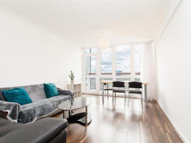 House for rent in Avebury Estate, Whitechapel
