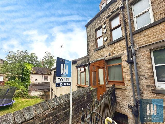 Studio for rent in Milnsbridge, West Yorkshire