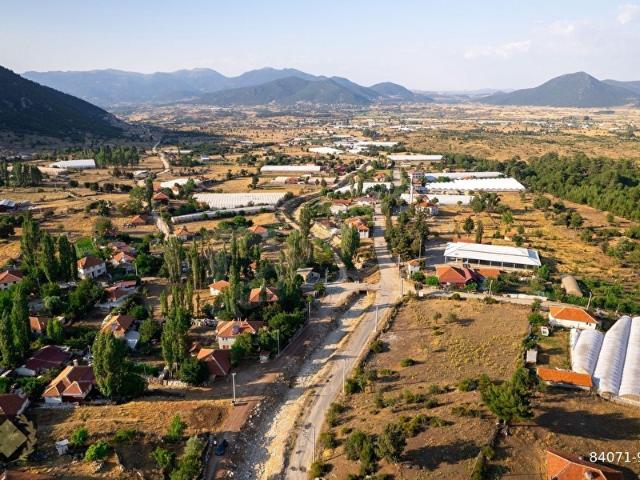 Muğla içerisinde satılık Arsa