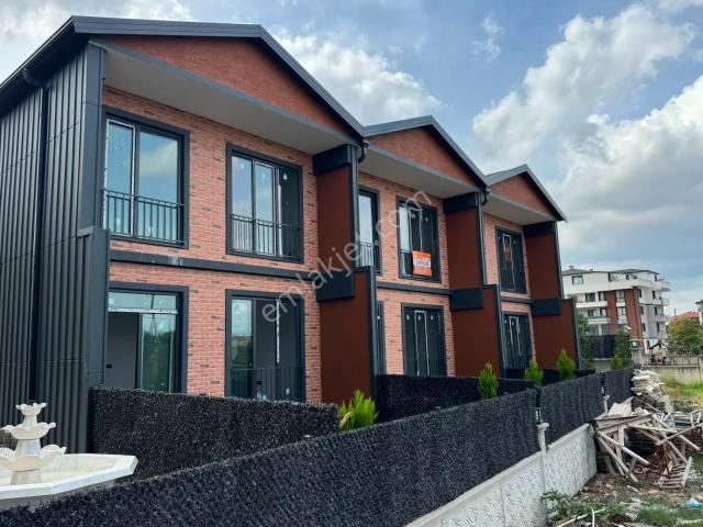Gölcük, Kocaeli içerisinde satılık Villa