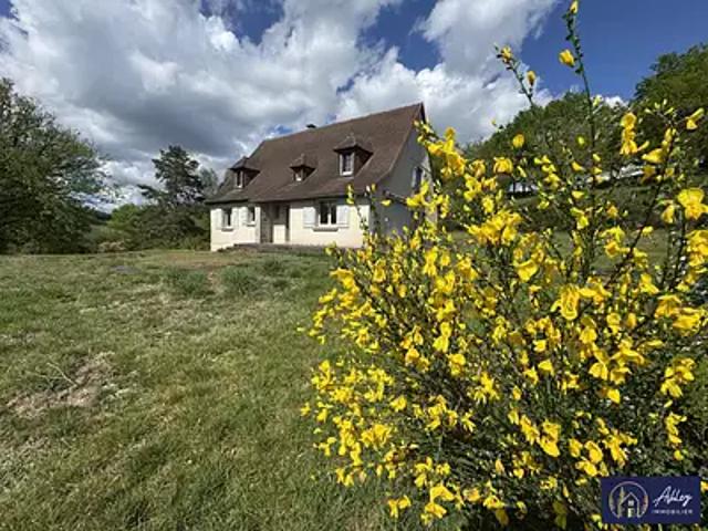 Maison vente à Mauriac, Ydes