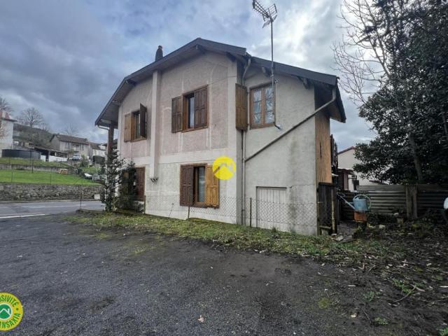 Maison vente à Mauriac, Ydes