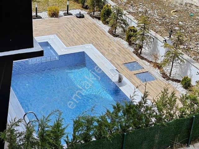 Edremit içerisinde satılık Villa
