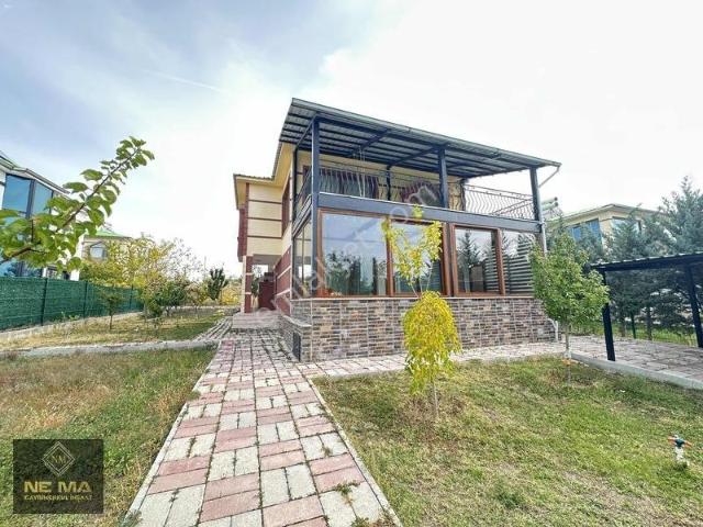 Mollakasım, Tuşba içerisinde satılık Villa