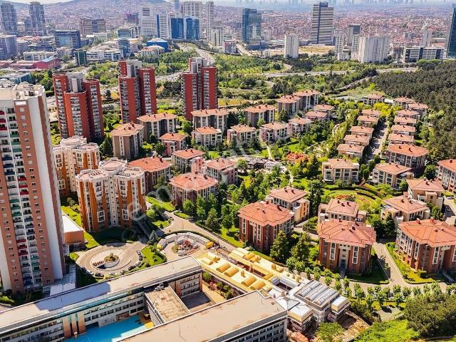 Ümraniye, İstanbul içerisinde satılık mülk